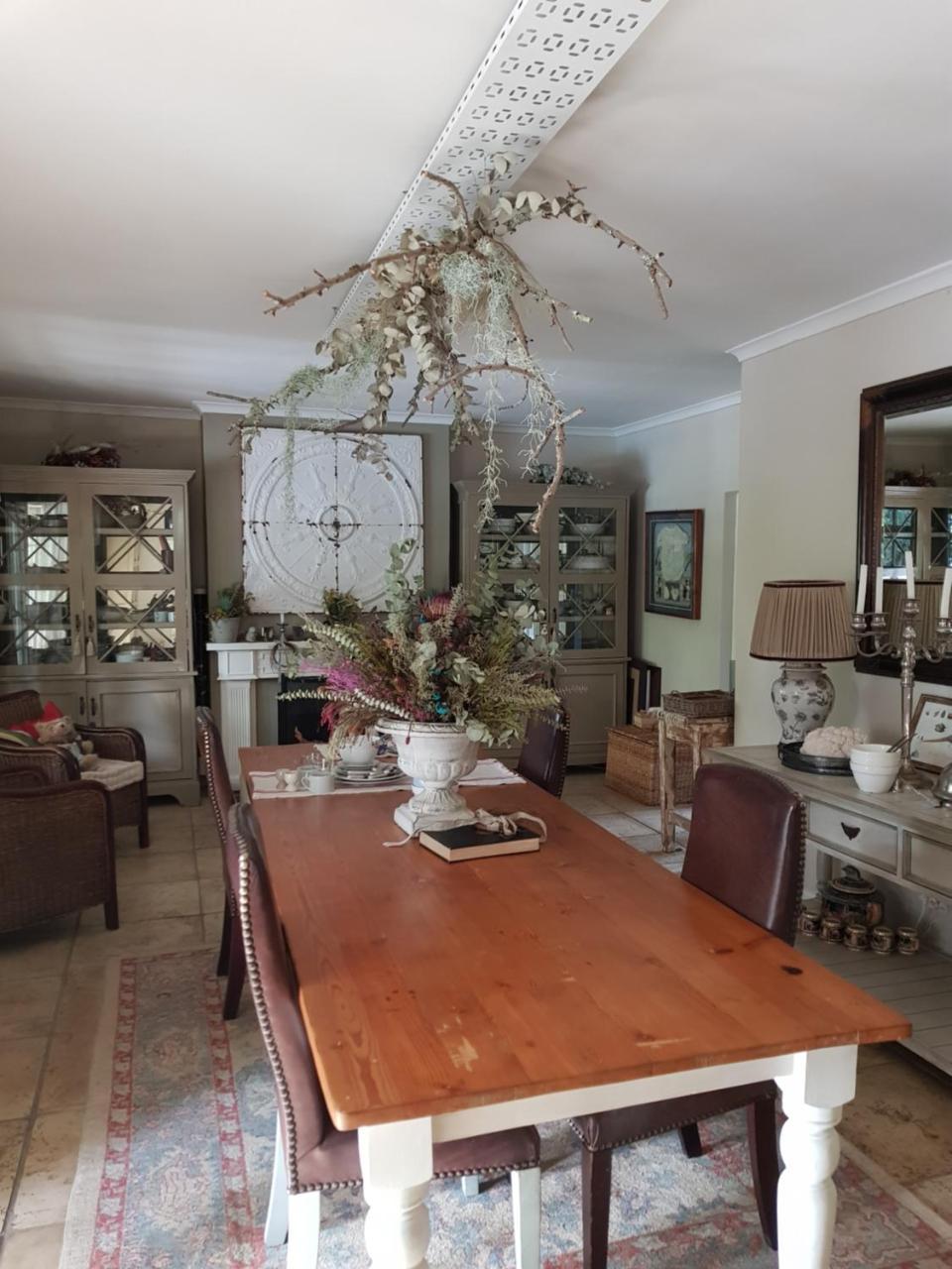 סומרסט ווסט Almond Cottage Bed & Breakfast מראה חיצוני תמונה